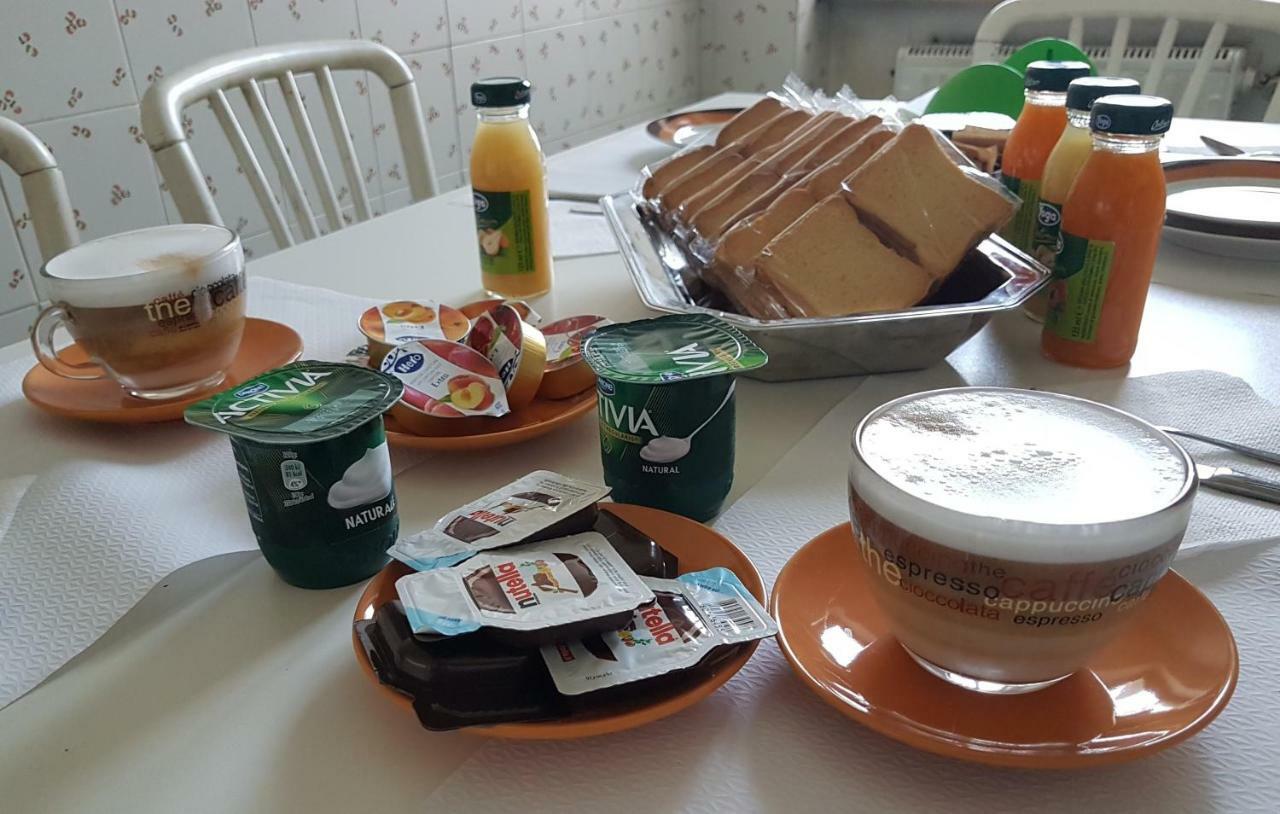 L'Arancio B&B Cecchina Dış mekan fotoğraf